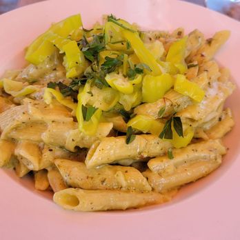 Flower Hill Bistro - Pesto Mac n Cheese - Gastropubs Near Me - Temecula, California
