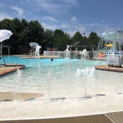 Germantown Outdoor Pool - Excelente pool in Montgomery country
