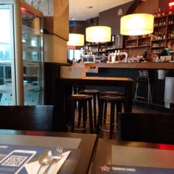 Brasserie Europa - Nice interior and beer on tap