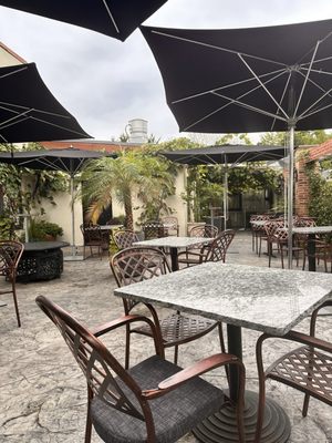 IL VILLAGGIO RESTAURANT & BAR by null