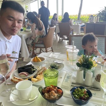 Orchids - Breakfast & Brunch Near Me - Honolulu, Hawaii Orchids - Breakfast & Brunch Near Me - Honolulu, Hawaii