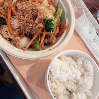 Thai Esane - Thai Near Me - Nashville, Tennessee