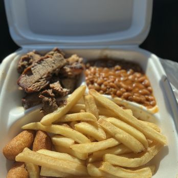 Dickie-Do's Bbq - Brisket, Beans, Hushpuppies, Fries - Barbeque Near Me - Haw River, North Carolina