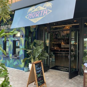 14 North Daiquiri Bar - Cocktail Bars Near Me - Dania Beach, Florida
