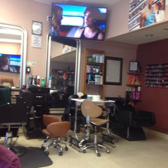 Jazzy's Nails Spa - Entertainment always a plus! - Nail Salons Near Me - Whittier, California