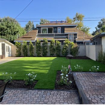 J & R Landscape - Artificial turf, plants, tree and mulch installation- property in Pasadena - Landscaping Near Me J & R Landscape - Artificial turf, plants, tree and mulch installation- property in Pasadena - Landscaping Near Me