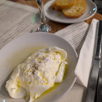 Sei Pizza Bar - Burrata - Pizza Near Me - Los Angeles, California