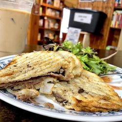 Dog Ears Cafe & Bookstore - Charles Dickens Panini, butterscotch latte