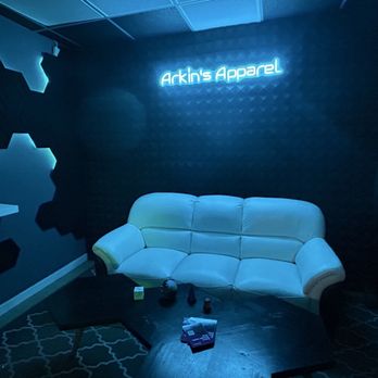 The Immersive Machine - Lounge room - Escape Games Near Me - Phoenix, Arizona