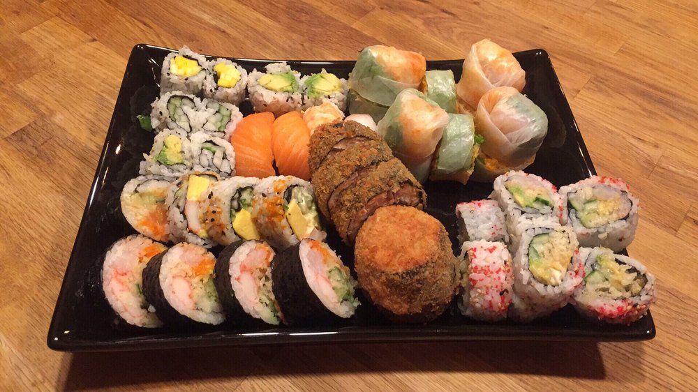 BONSA SUSHI Updated July 2024 15 Photos & 15 Reviews 4818 Rue