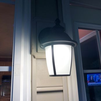 ECCT Electric - Porch light - Electricians Near Me