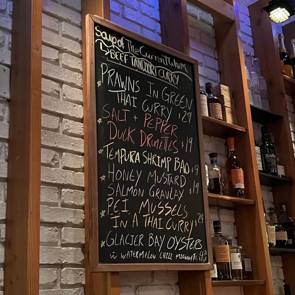 Block Kitchen + Bar - Sandwiches Near Me - Banff, Alberta