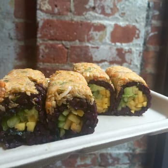 Beyond Sushi - Spicy Mang roll! - Sushi Bars Near Me - New York, New York