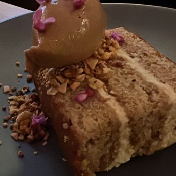 Big Jones - sea island benne cake - Southern Near Me - Chicago, Illinois