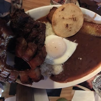 Pueblito Viejo - Pueblito viejo bandeja - Colombian Near Me - Miami, Florida Pueblito Viejo - Pueblito viejo bandeja - Colombian Near Me - Miami, Florida