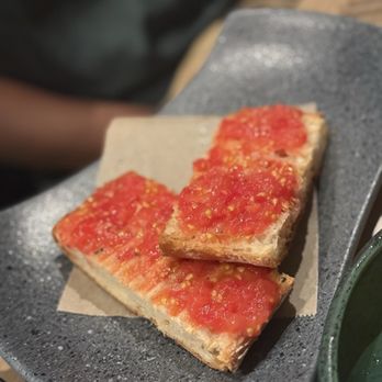 Suspiro - Pan con tomate - Spanish Near Me - San Jose, California