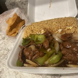 Dragon Garden Restaurant - Pepper steak crab Rangoon