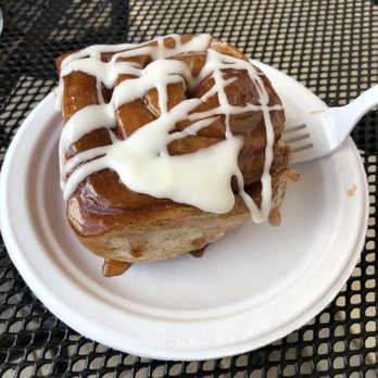 Cinnamon Roll Place - Bakeries Near Me - Kihei, Hawaii Cinnamon Roll Place - Bakeries Near Me - Kihei, Hawaii