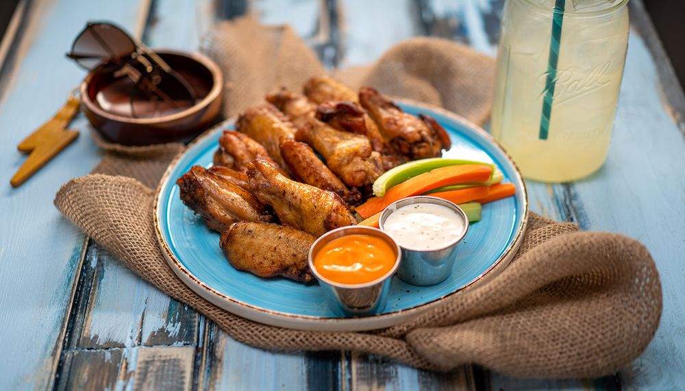 SURF CITY WINGS 13 Photos 245 Pine Ave, Long Beach, CA Yelp