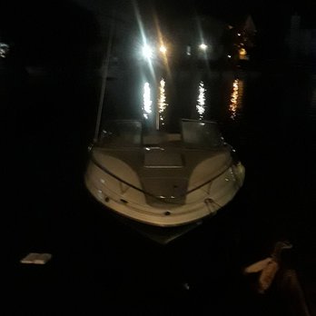 Hurricane Harry's Island Vibes - Hurricane Harry's on The Mile. Backyard (backwater) - Seafood Near Me - Freeport, New York