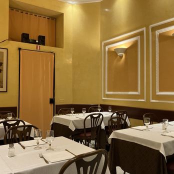 Settembrini 18 - Inside - Italian Near Me - Milan, Michigan Settembrini 18 - Inside - Italian Near Me - Milan, Michigan