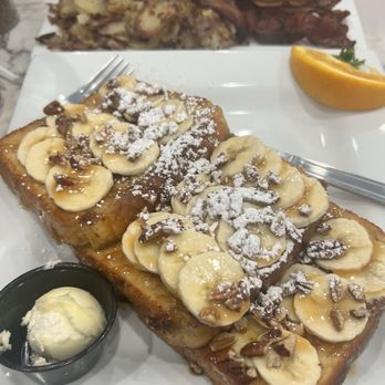 Keke's Breakfast Cafe - Banana Caramel Pecan French Toast - Breakfast & Brunch Near Me - Roswell, Georgia Keke's Breakfast Cafe - Banana Caramel Pecan French Toast - Breakfast & Brunch Near Me - Roswell, Georgia