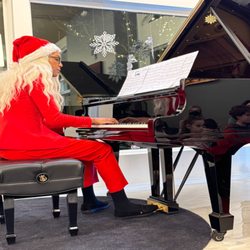 Royale Piano - Steinway & Sons Christmas Recital 2024