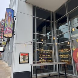 HI-POINTE DRIVE-IN - Updated July 2025 - 208 Photos & 210 Reviews - 634 ...