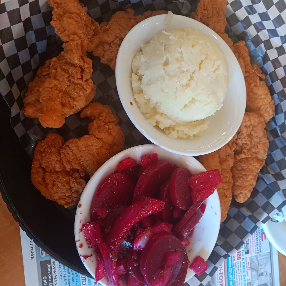 Double T Diner - Baltimore - Vegetable Soup Chicken Tender Dinner "pickled beets" and madhed potatoes - Diners Near Me - Baltimore, Maryland