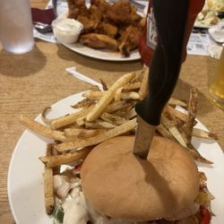 Parkstown Lounge & Restaurant