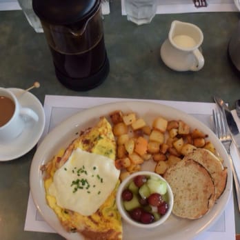 Turning Point - Tuscan omelette - Breakfast & Brunch Near Me - Hoboken, New Jersey Turning Point - Tuscan omelette - Breakfast & Brunch Near Me - Hoboken, New Jersey