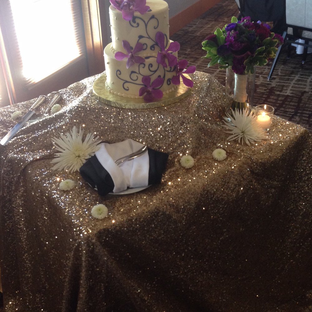 Cake Table Arrangement Cake Table Arrangement