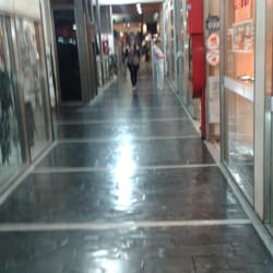 Galería Cavour - Medio largo los pasillos de la galeria