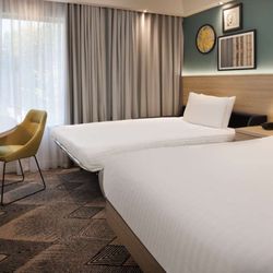 Hampton by Hilton York - Guest room