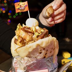 La Calle - Arepa con todo