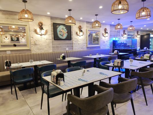 Morjan MORJAN SEAFOOD - Updated June 2026 - 26 Photos - 25-40 Steinway St ...