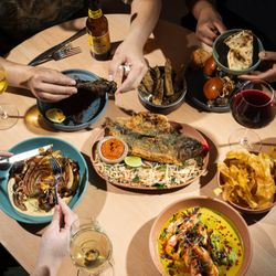 Let's eat together