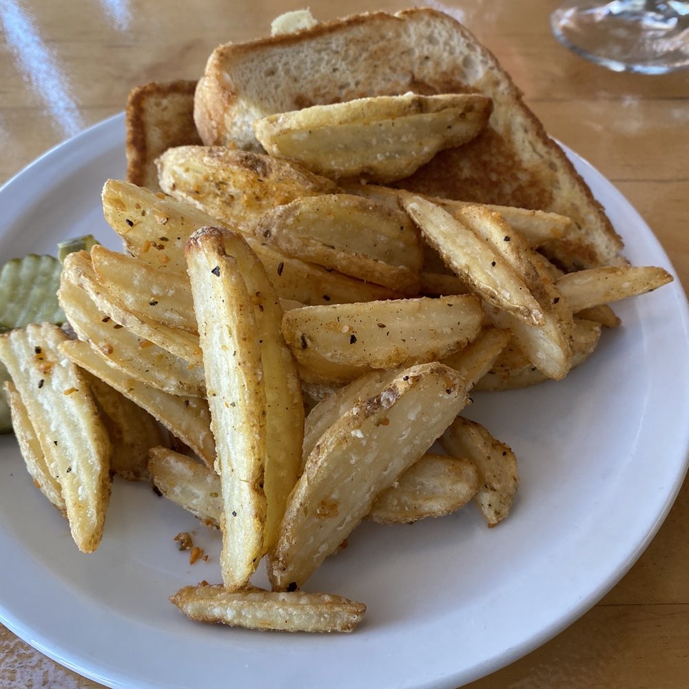 Alpine grilled cheese... amaaaazing fries! Alpine grilled cheese... amaaaazing fries!
