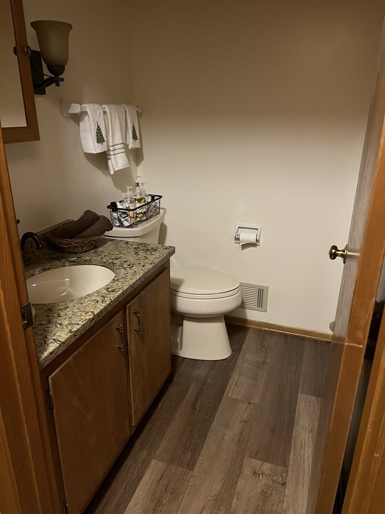 BEST CARPET Updated August 2024 11 Photos & 26 Reviews 3771 S