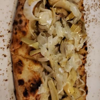 Dante - Prochetta flatbread - Italian Near Me - Omaha, Nebraska Dante - Prochetta flatbread - Italian Near Me - Omaha, Nebraska