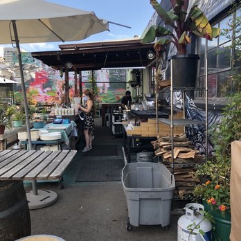Popoca - Kitchen - Salvadoran Near Me - Oakland, California
