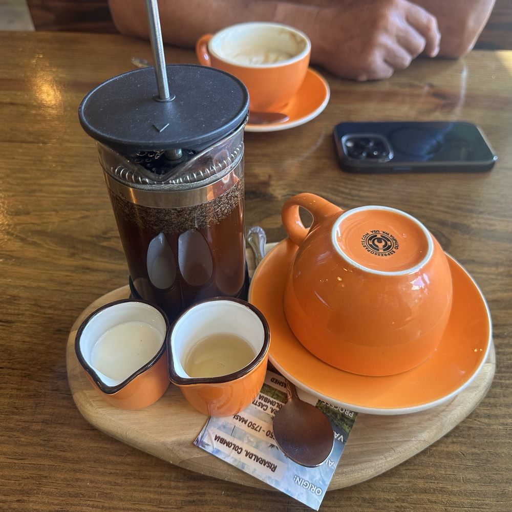 Macondo Coffee Kendall - Coffee & Tea Near Me - Miami, Florida