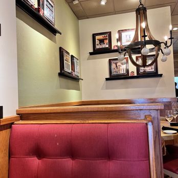 Carrabba's Italian Grill - Italian Near Me - Clermont, Florida