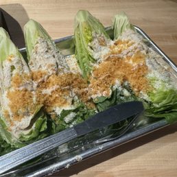 Little Caesar Salad