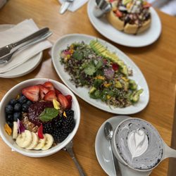 Parakeet Juicery