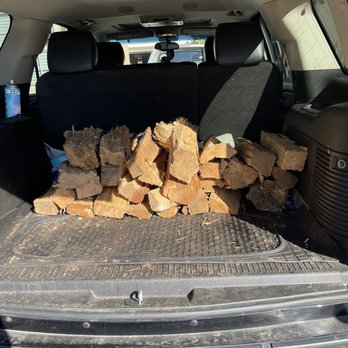 Woodhill Firewood - Trunk load (Tahoe) I actually had more in front of this pile. $20 in total! I was shocked to say the least haha! - Firewood Near Me - Irvine, California Woodhill Firewood - Trunk load (Tahoe) I actually had more in front of this pile. $20 in total! I was shocked to say the least haha! - Firewood Near Me - Irvine, California