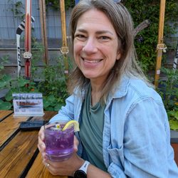 The Purple House Cafe - Wonderful lavender gin and tonic near the garden and pizza ovens