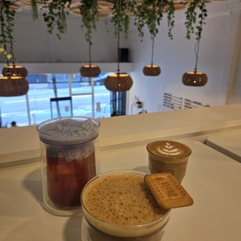Le Mil's - Pink Panther, SOFI and cortado. - Coffee Roasteries Near Me - San Francisco, California Le Mil's - Pink Panther, SOFI and cortado. - Coffee Roasteries Near Me - San Francisco, California