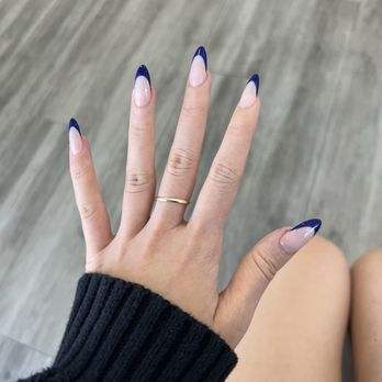 TNT Nail Spa - Royal blue French tip by Hannah! - Nail Salons Near Me - Dublin, California TNT Nail Spa - Royal blue French tip by Hannah! - Nail Salons Near Me - Dublin, California