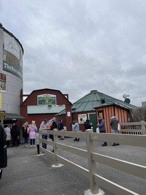 Siegel's Cottonwood Farm by null